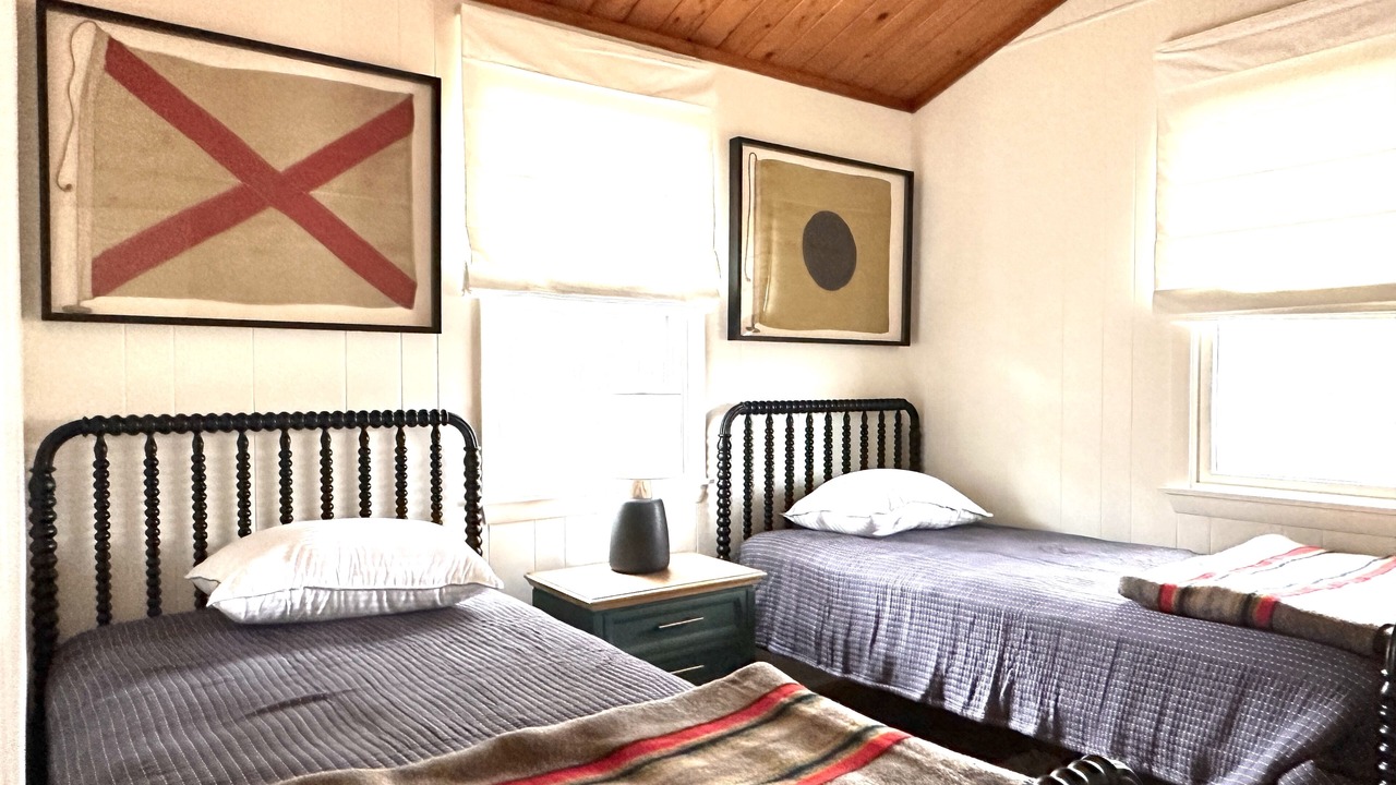 Photo of Others in Indian Neck Heights