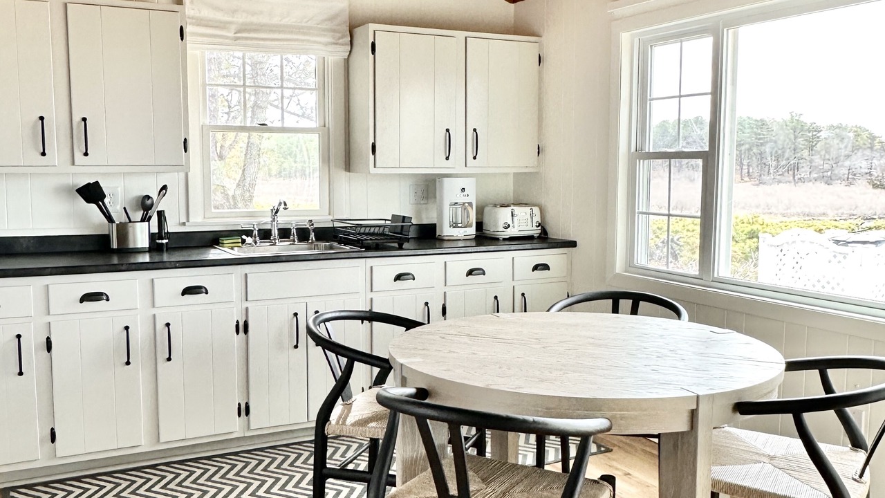 Photo of Others in Indian Neck Heights