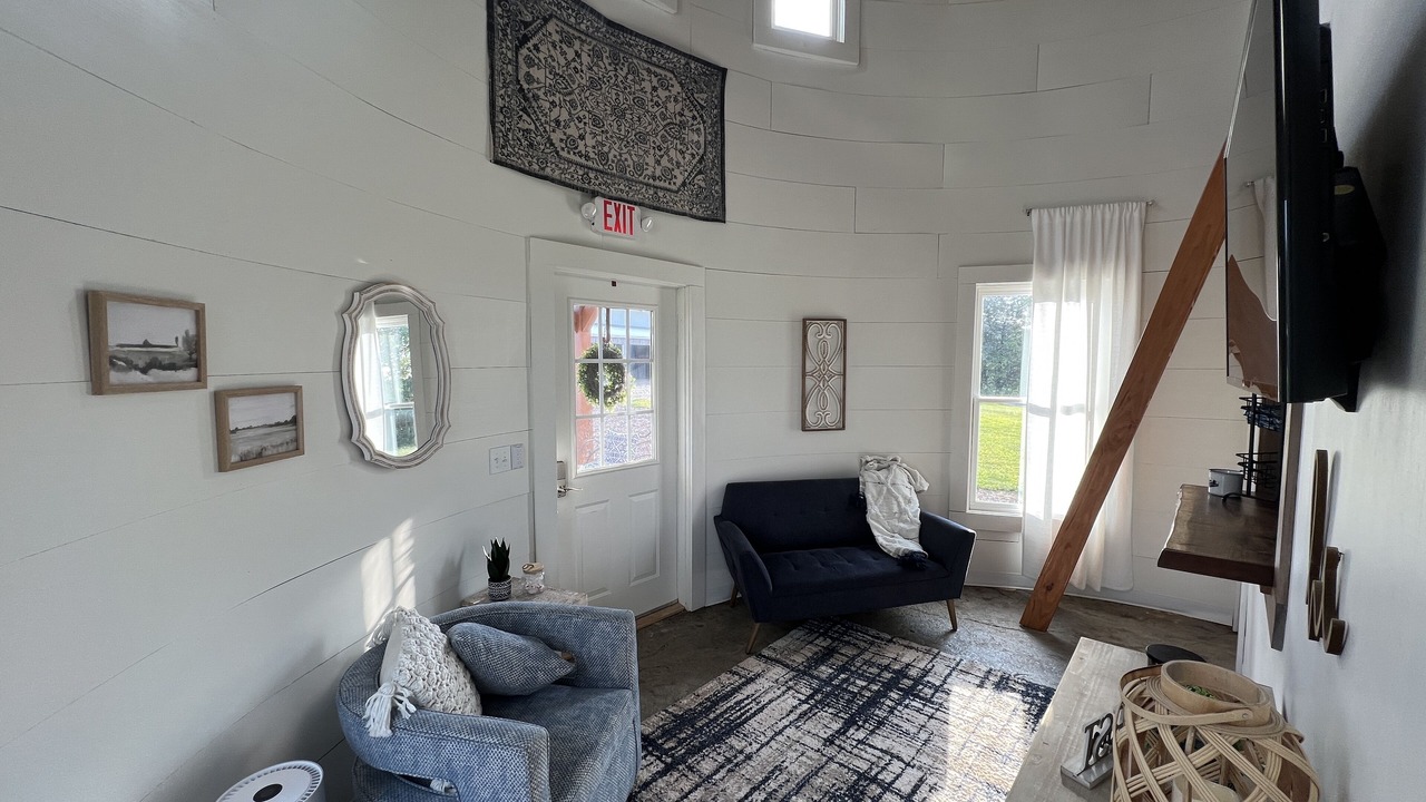 Photo of Livingroom in Red Boiling Springs