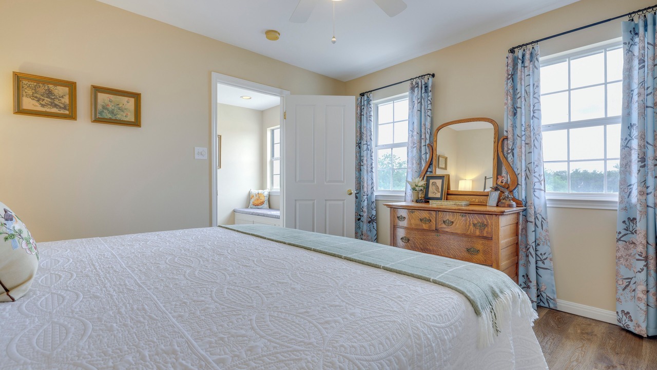 Photo of Bedroom in San Marcos