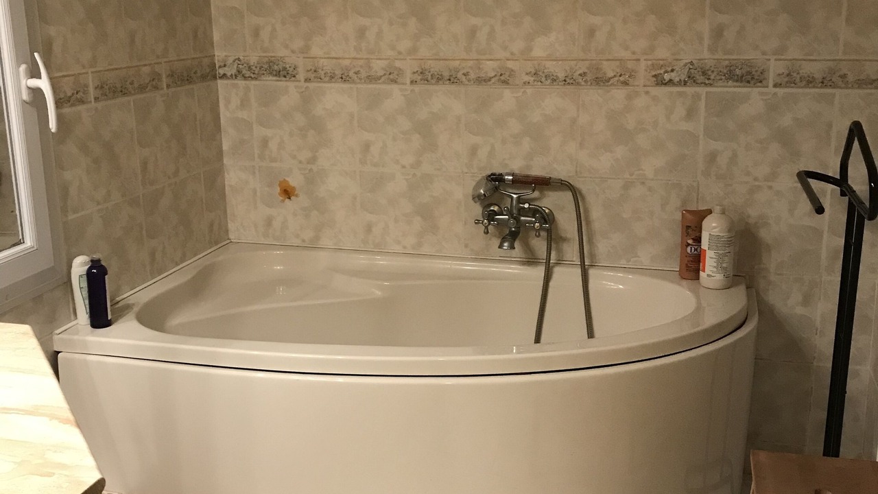 Photo of Bathroom in Saint-Jean-de-Braye