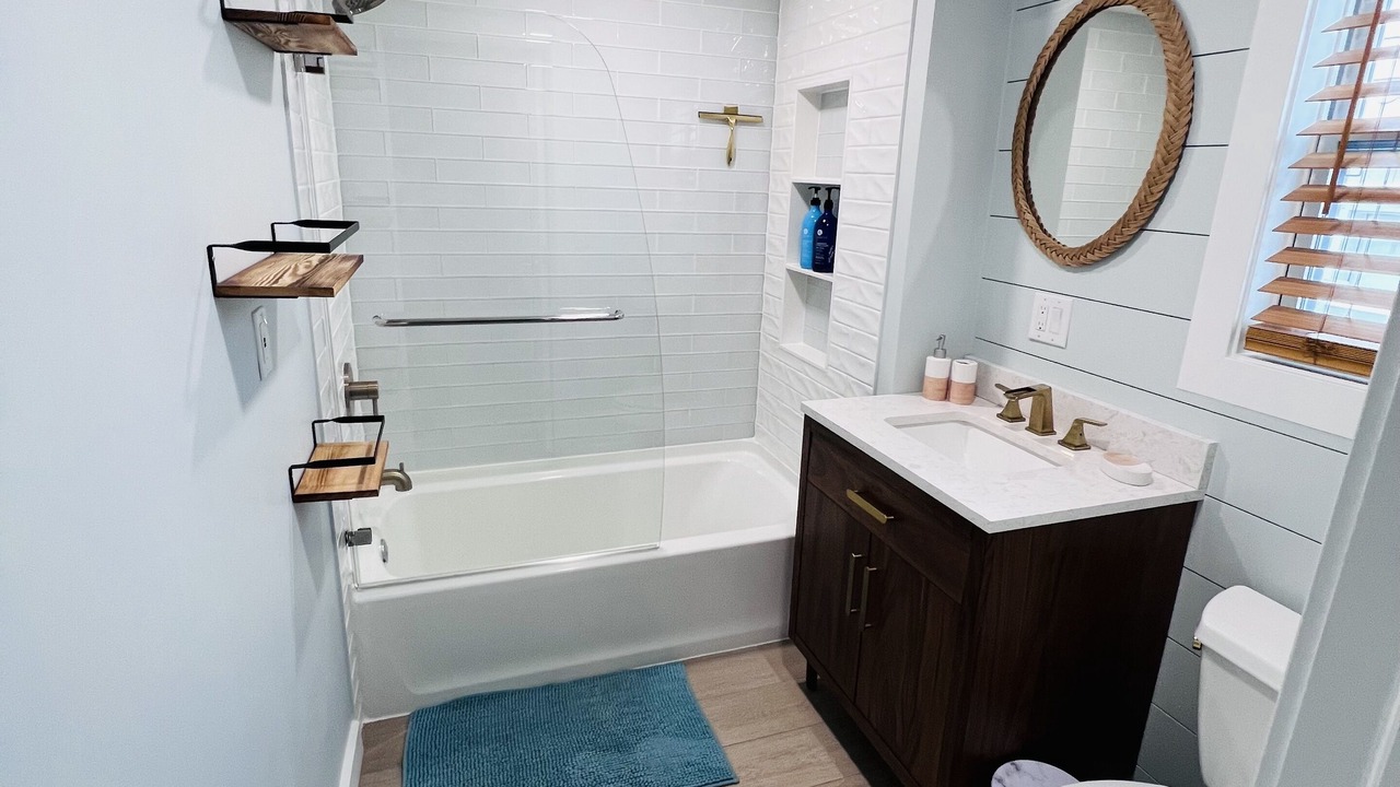 Photo of Bathroom in Wildwood