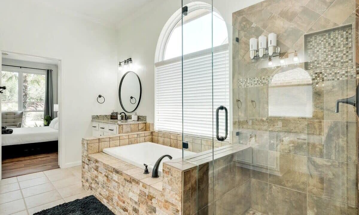 Photo of Bathroom in Rockwall