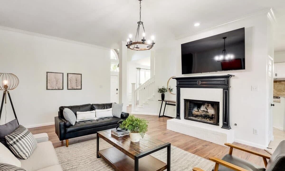 Photo of Livingroom in Rockwall