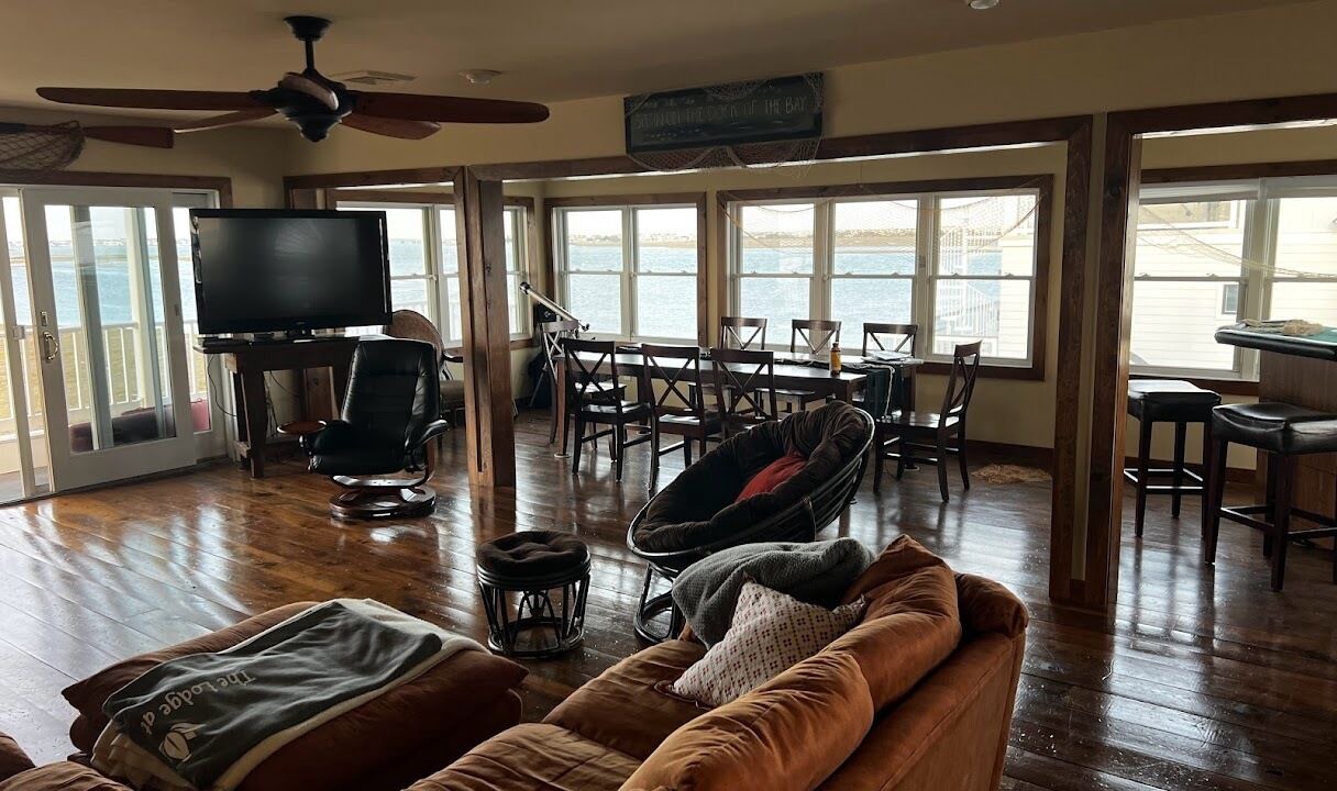Photo of Livingroom in Cape May Court House
