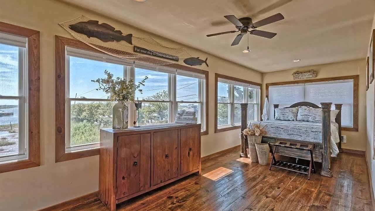 Photo of Bedroom in Cape May Court House