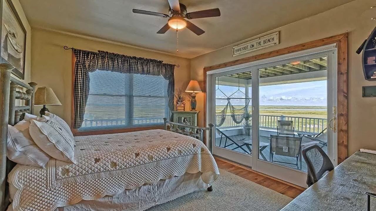 Photo of Bedroom in Cape May Court House