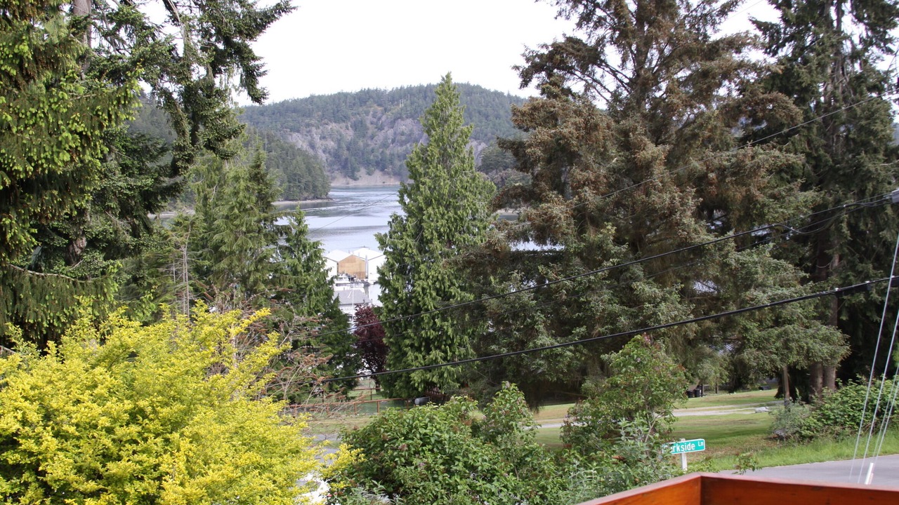 Photo of Outdoor in Oak Harbor