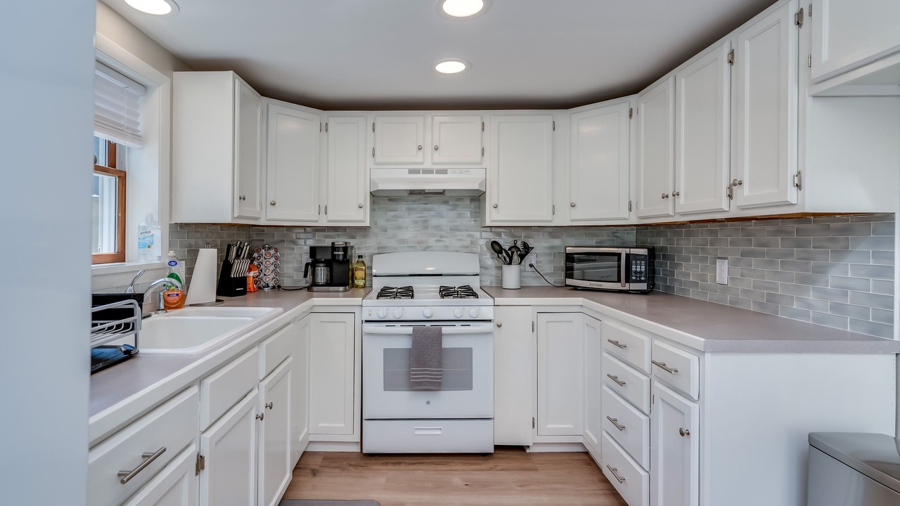 Photo of Kitchen in Town of Hounsfield