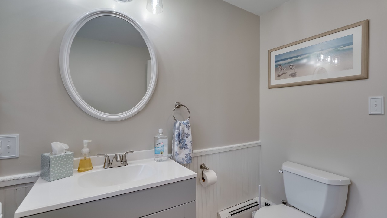 Photo of Bathroom in Town of Hounsfield