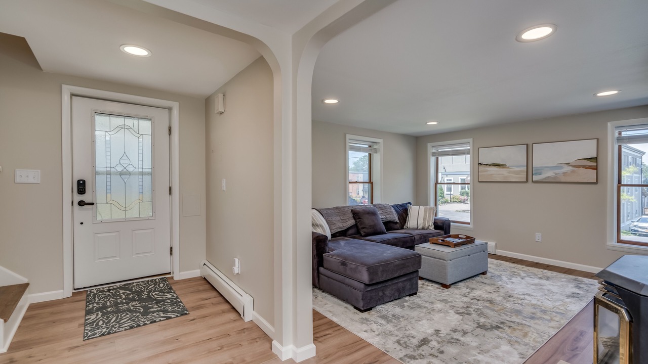 Photo of Livingroom in Town of Hounsfield