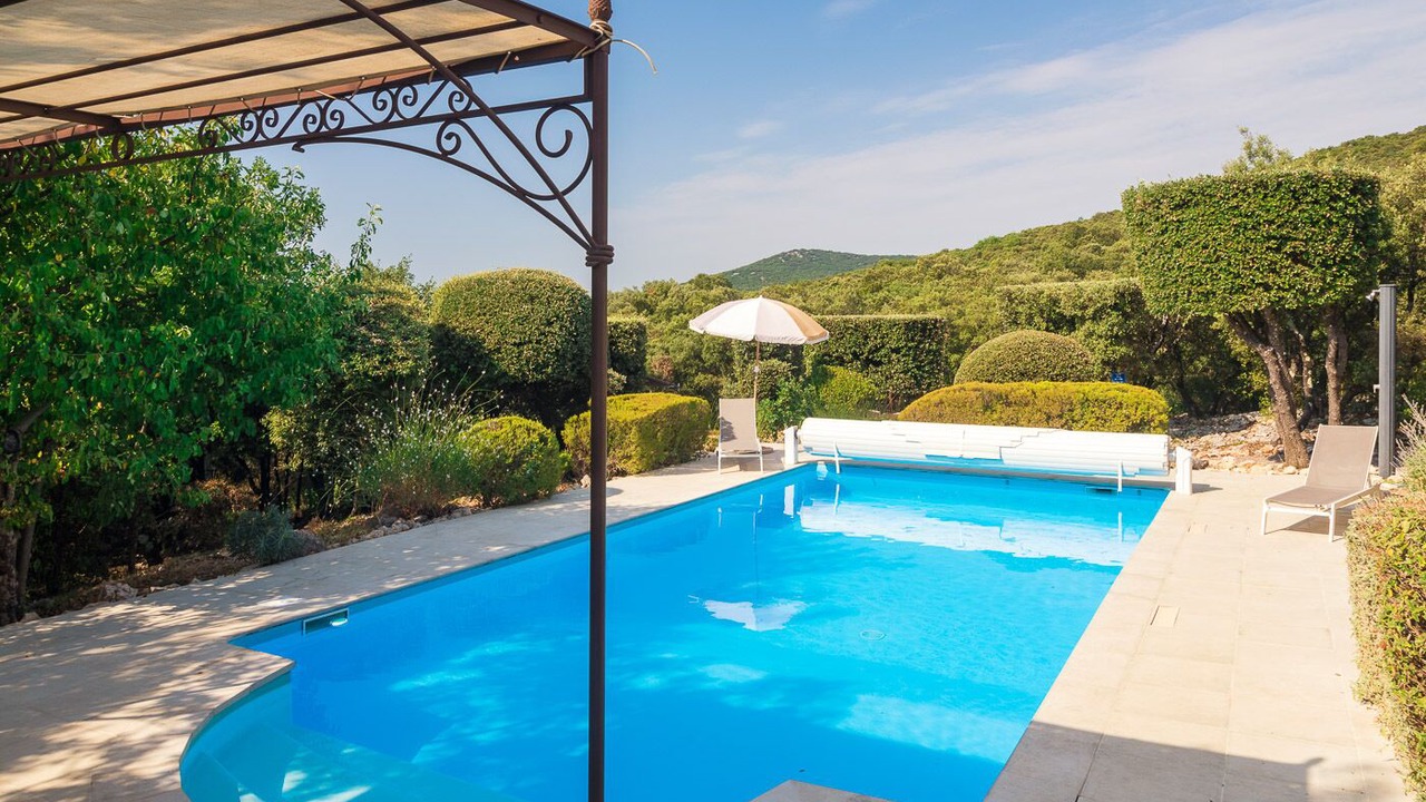 Photo of Outdoor in Saint-Martin-de-Londres