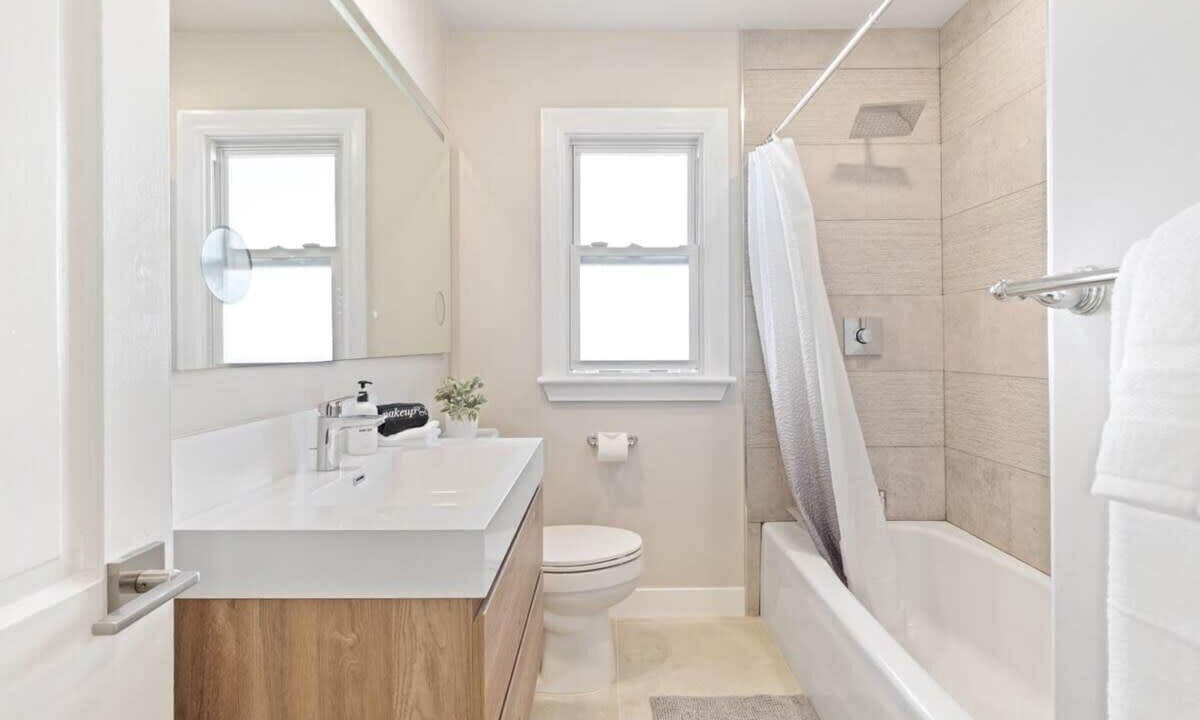 Photo of Bathroom in North Central
