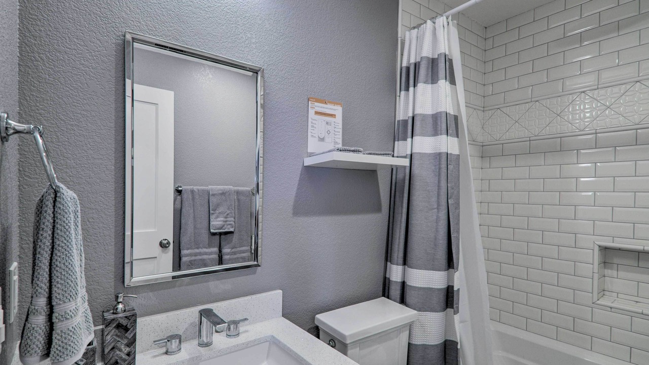 Photo of Bathroom in Discovery Bay