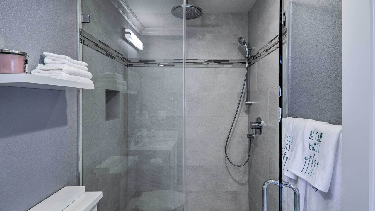 Photo of Bathroom in Discovery Bay