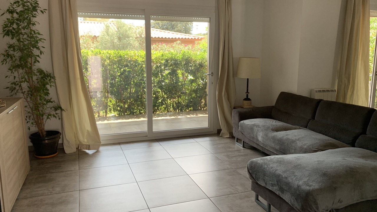 Photo of Livingroom in Pinarellu