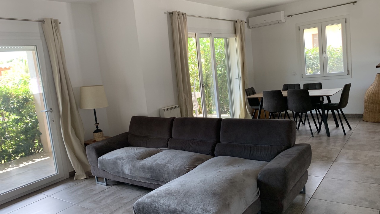 Photo of Livingroom in Pinarellu