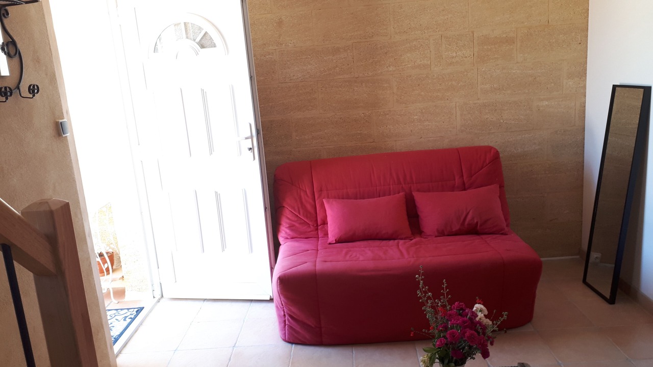 Photo of Livingroom in Saint-Quentin-la-Poterie