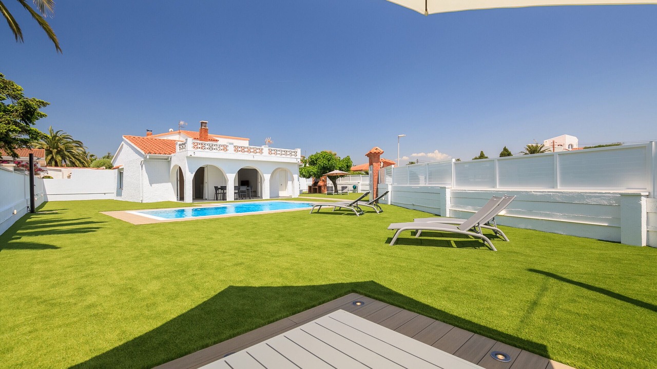 Photo of Patio Balcony in Pinos de Miramar