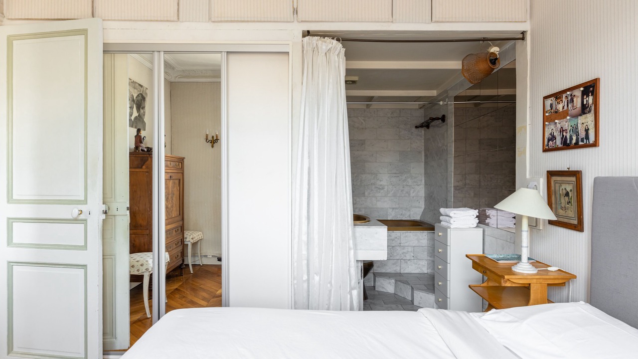 Photo of Bedroom in 5th Arrondissement