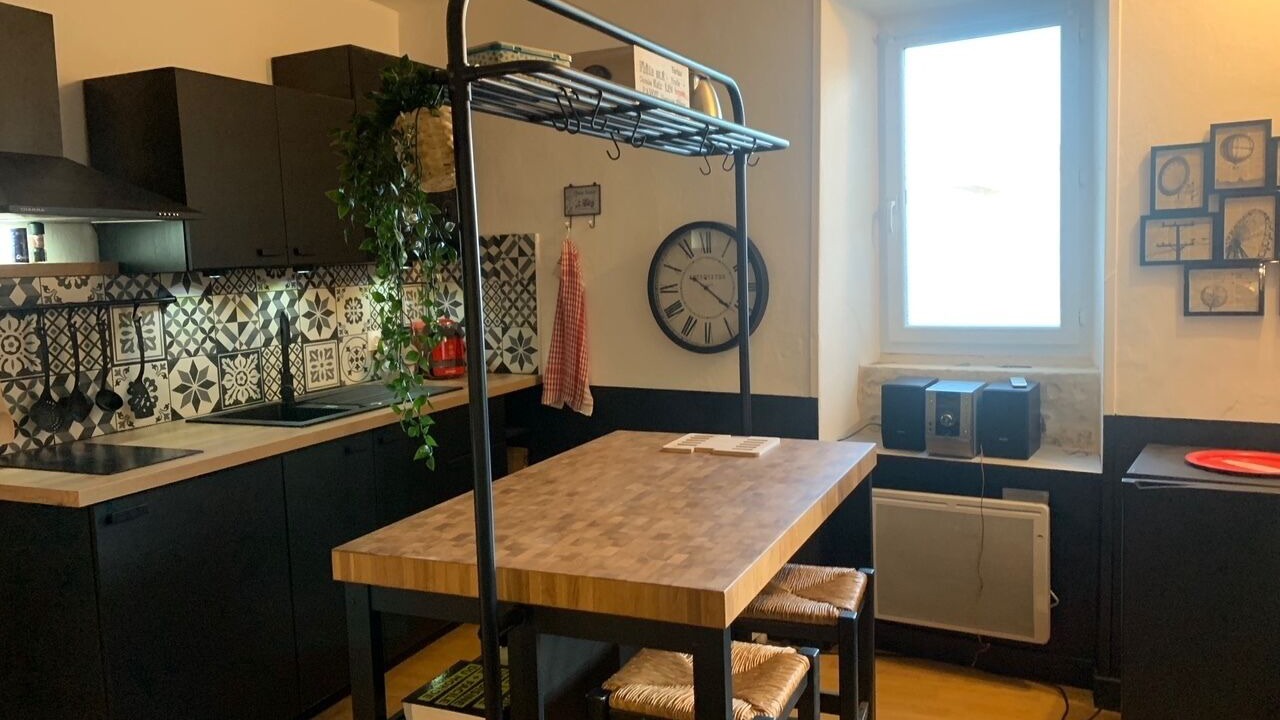 Photo of Kitchen in Saint-Paul-les-Fonts
