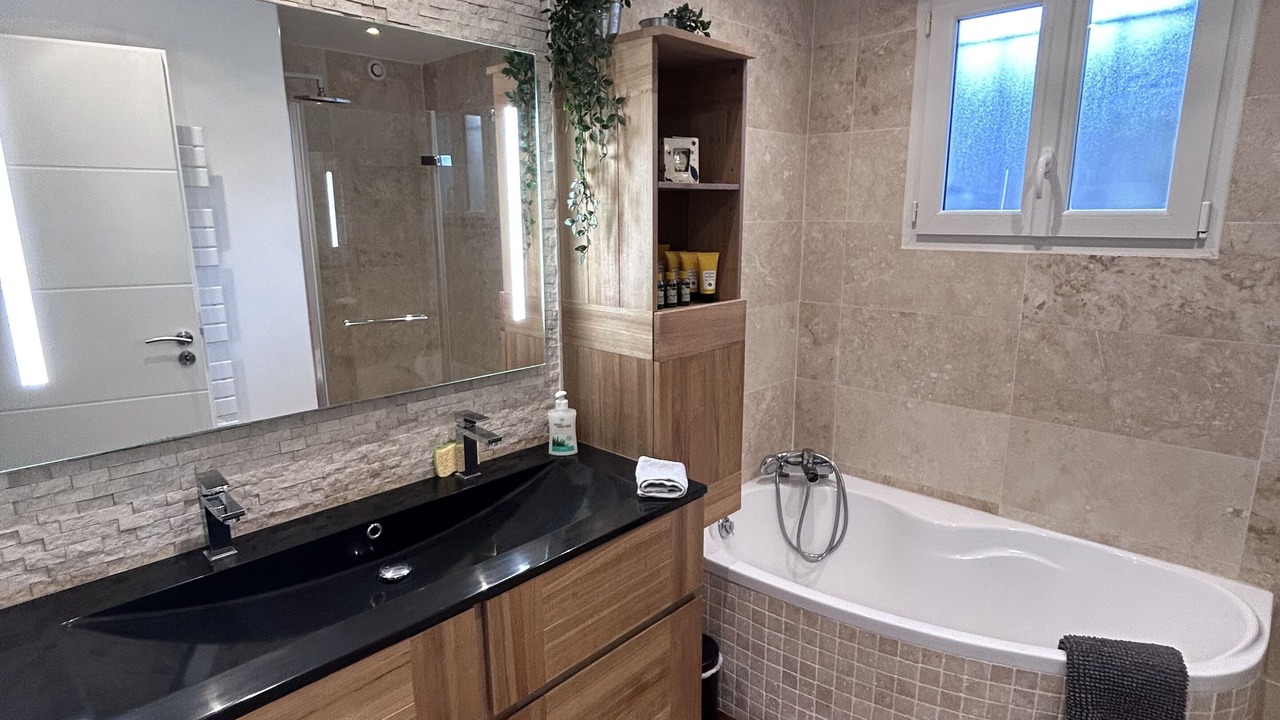 Photo of Bathroom in Saint-Laurent-du-Var