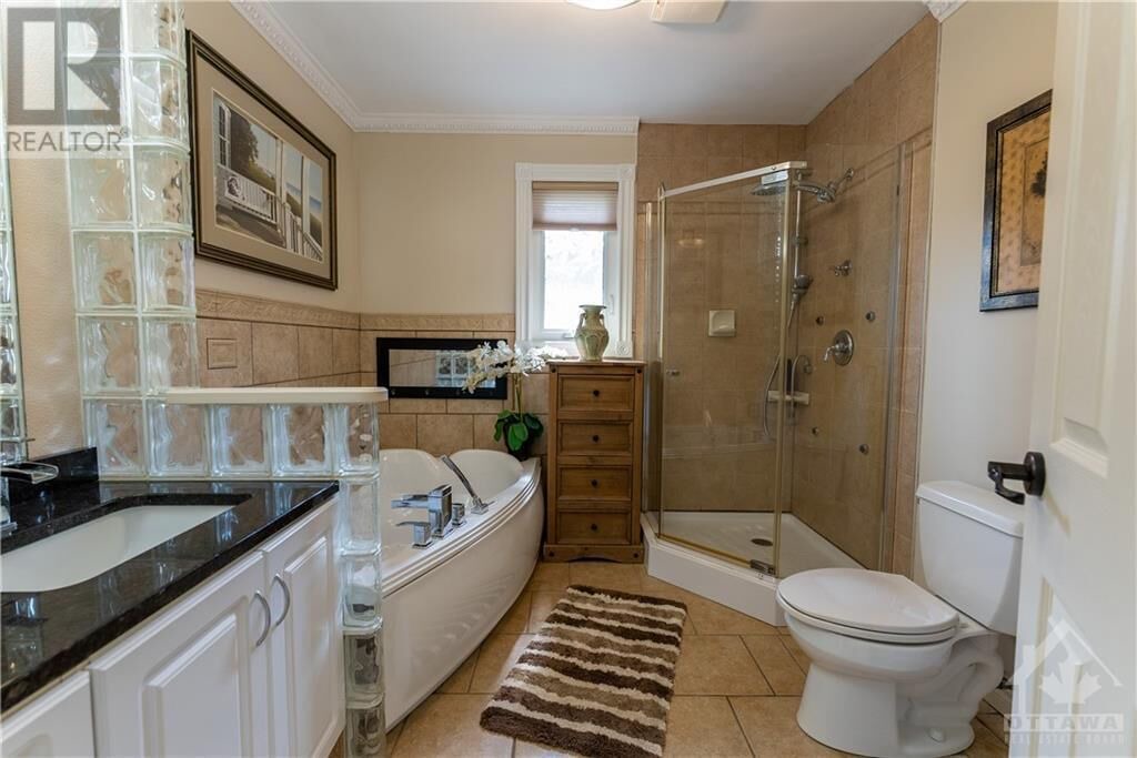 Photo of Bathroom in Monetville
