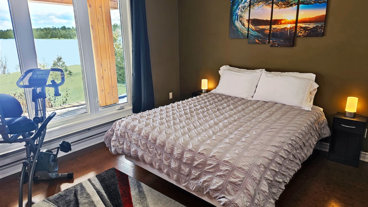 Photo of Bedroom in Monetville