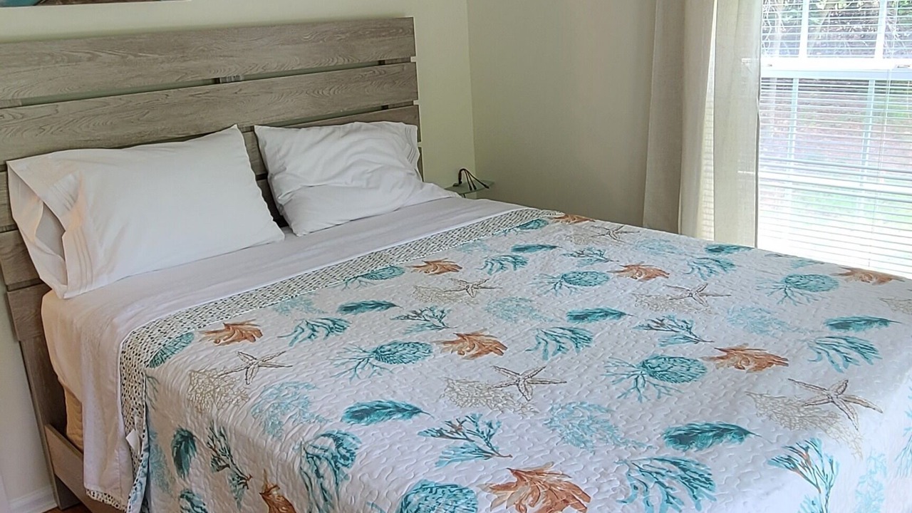 Photo of Bedroom in Smith Mountain Lake