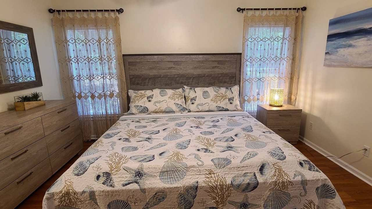 Photo of Bedroom in Smith Mountain Lake