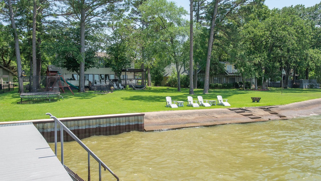 Photo of Outdoor in Enchanted Oaks