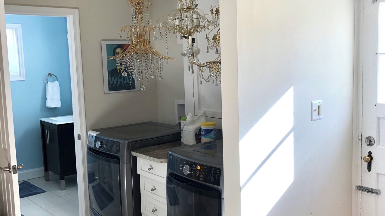 Photo of Others in Cabin John