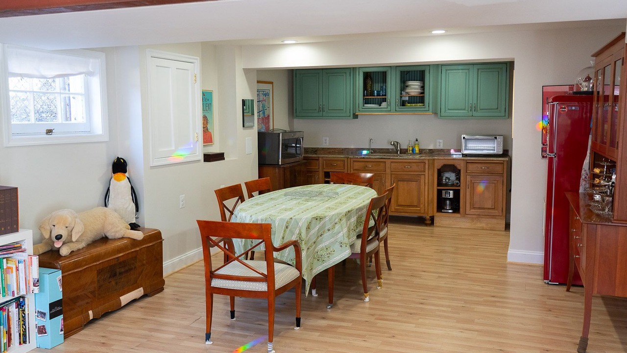 Photo of Others in Cabin John