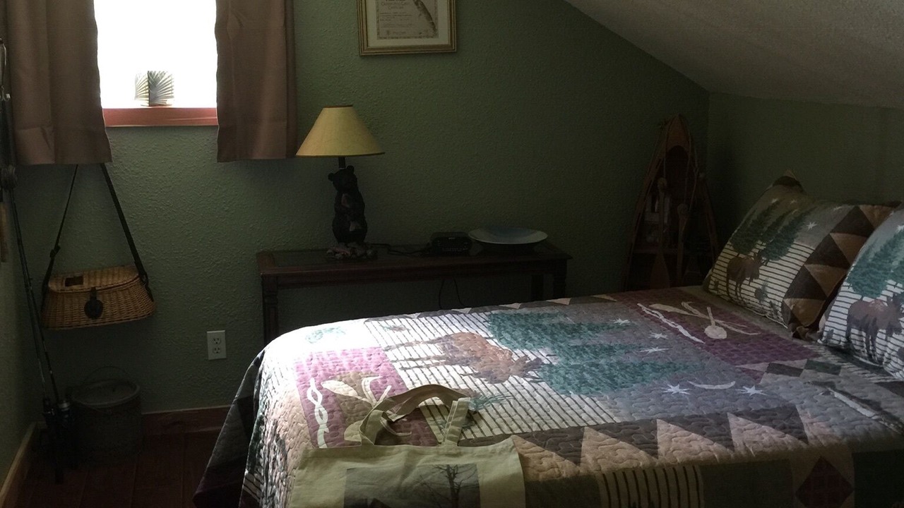 Photo of Bedroom in Mountainburg