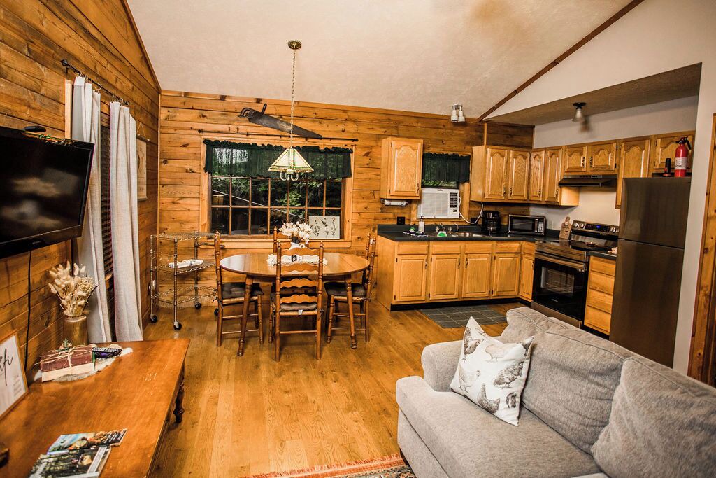 Photo of Livingroom in Jasper