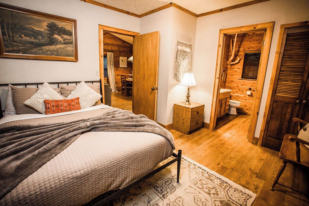 Photo of Bedroom in Jasper