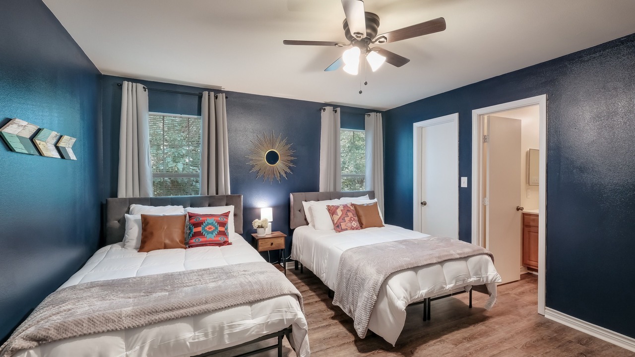 Photo of Bedroom in Medical Center District