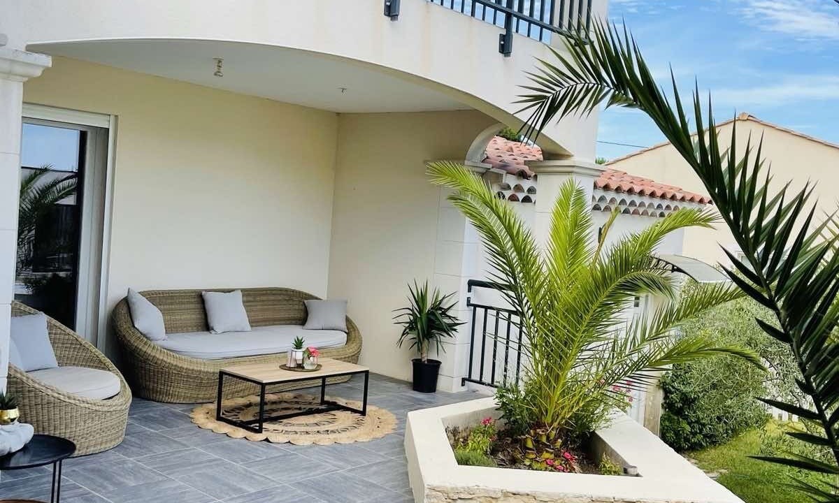 Photo of Patio Balcony in Bagnols-sur-Ceze