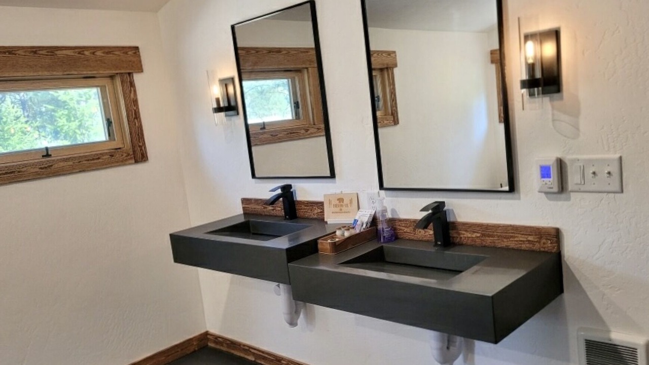 Photo of Bathroom in Alberton