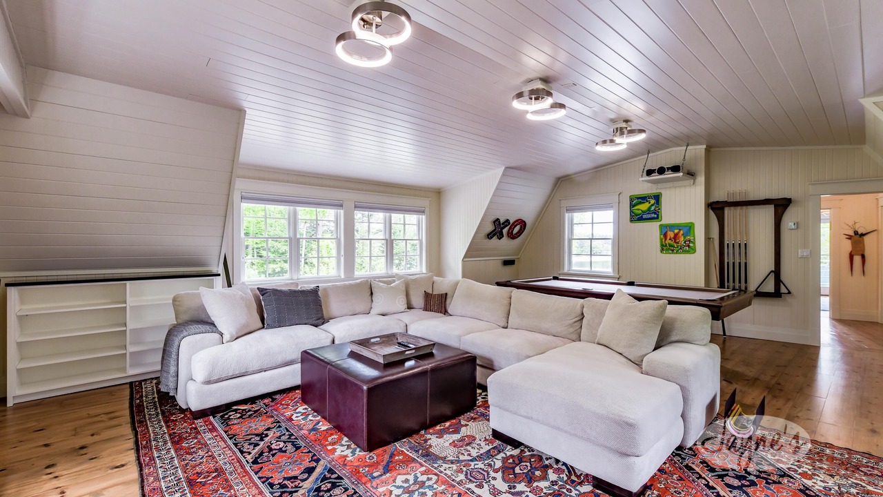 Photo of Bedroom in Muskoka Lakes