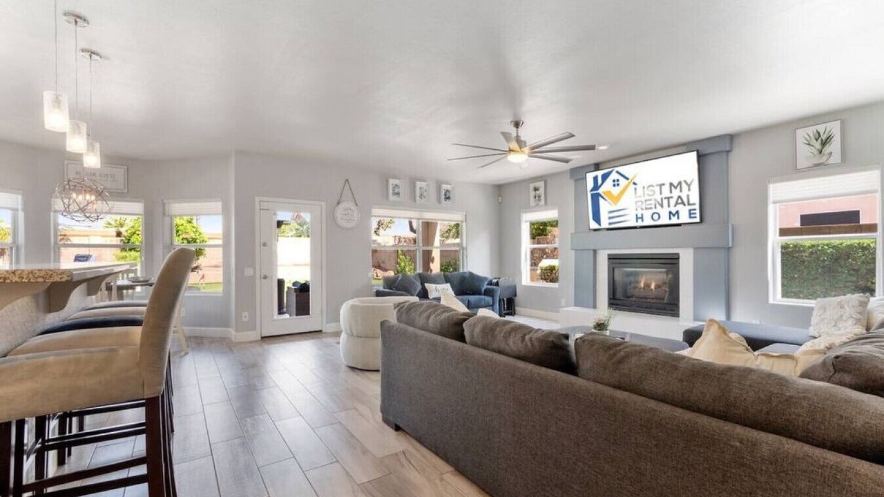 Photo of Livingroom in Arabian Crest