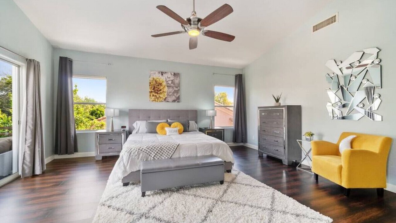 Photo of Bedroom in Arabian Crest