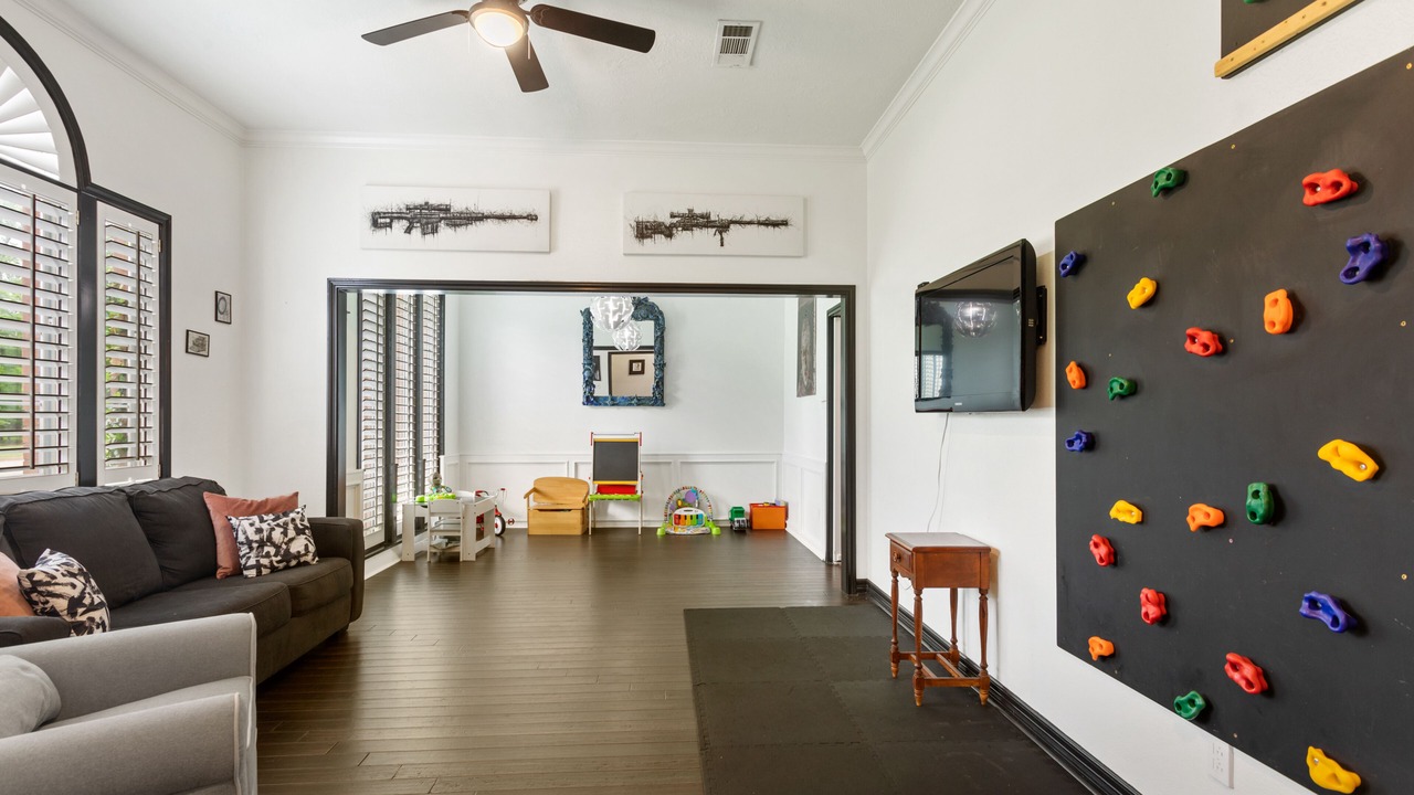 Photo of Livingroom in Southwood Valley