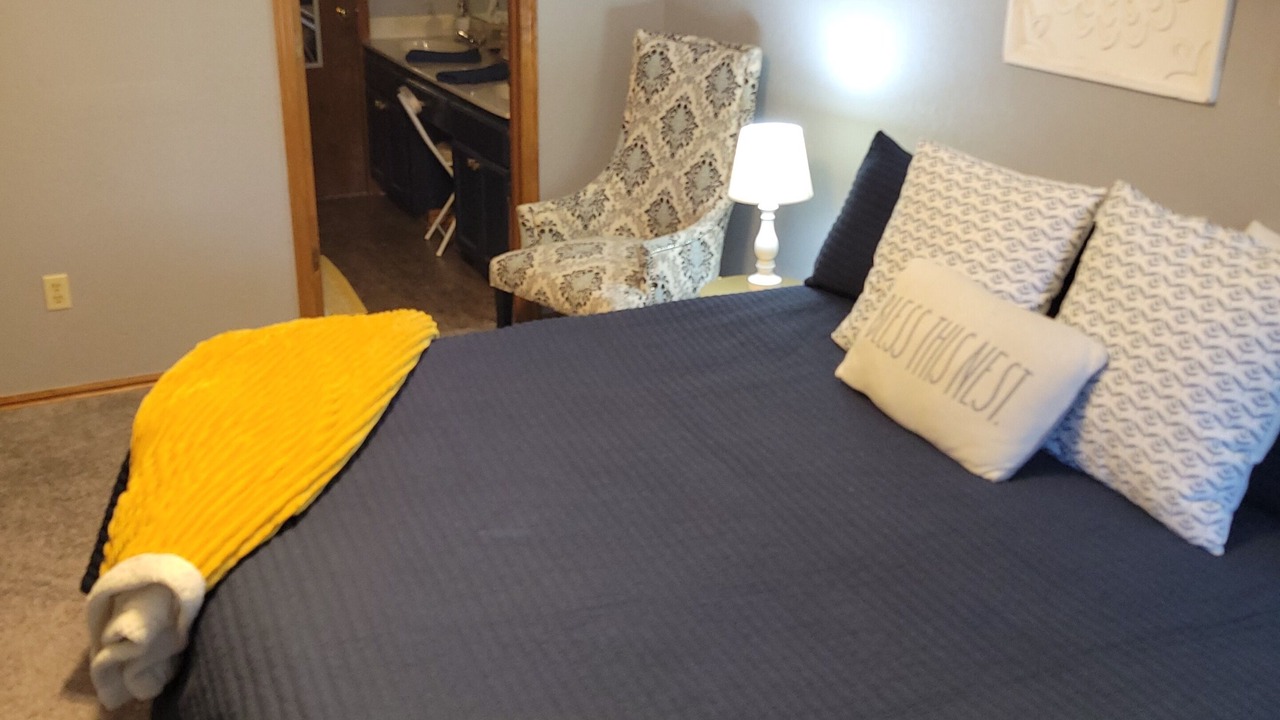 Photo of Bedroom in Moore