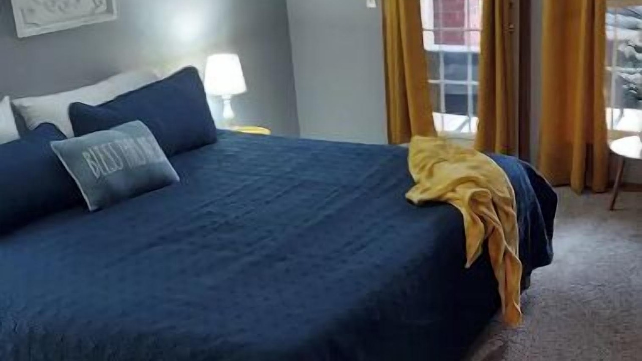 Photo of Bedroom in Moore
