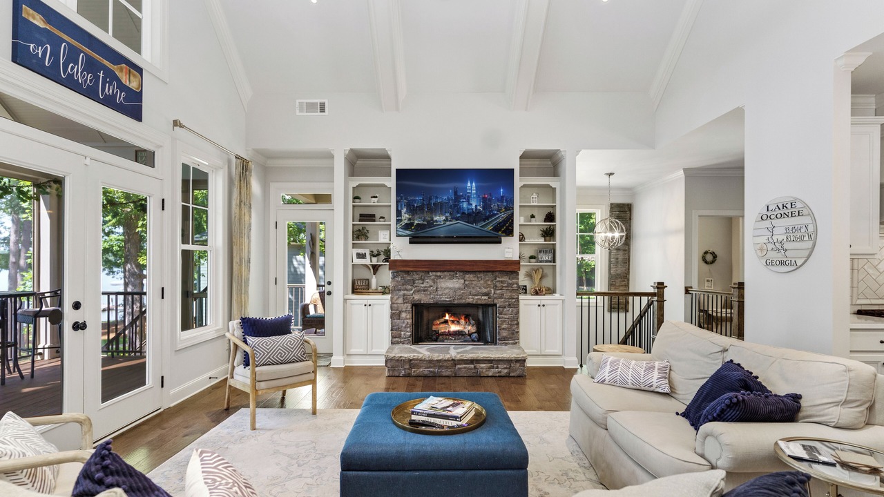 Photo of Livingroom in Eatonton
