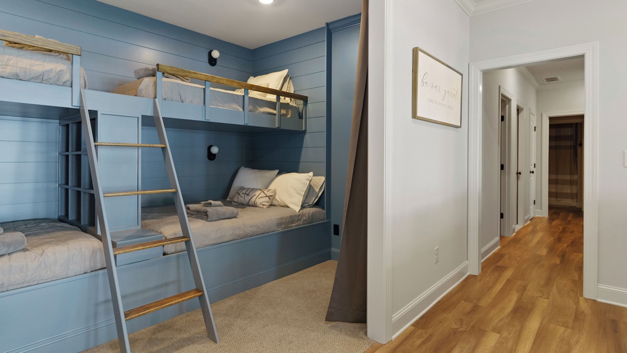 Photo of Bedroom in Eatonton