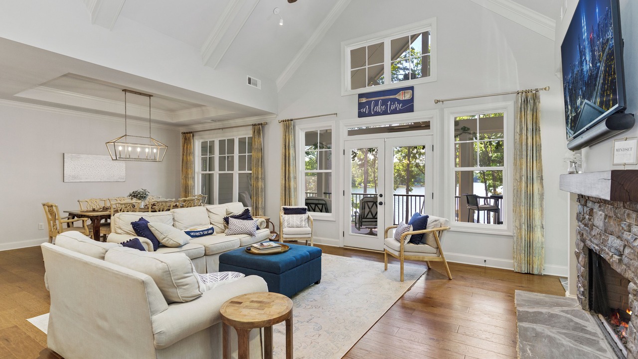 Photo of Livingroom in Eatonton