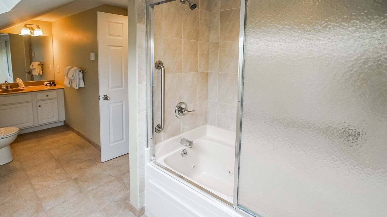 Photo of Bathroom in Tafton