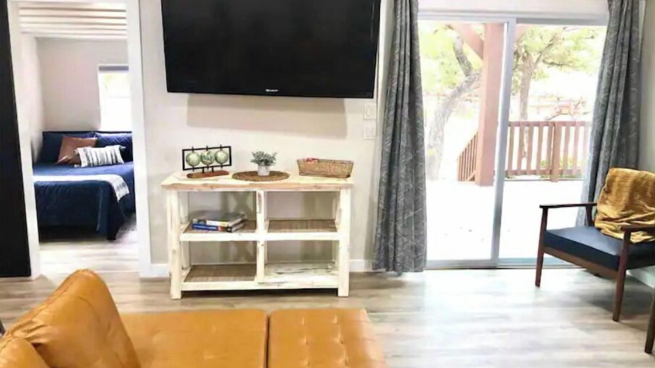 Photo of Livingroom in Austin